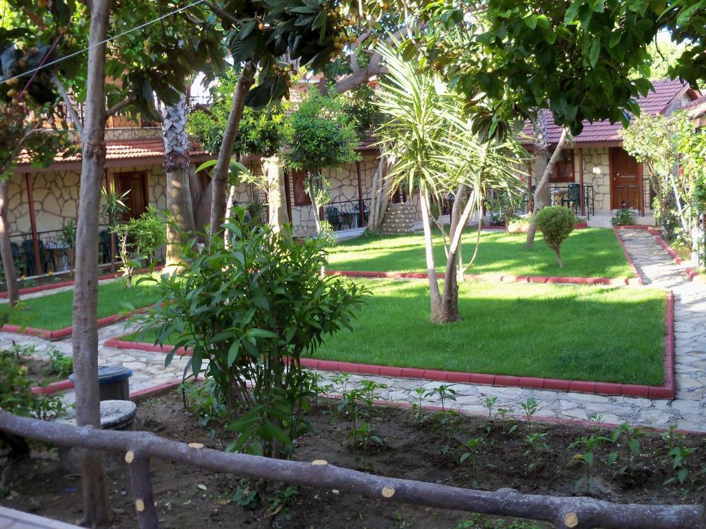 Poseidon Hotel 2*